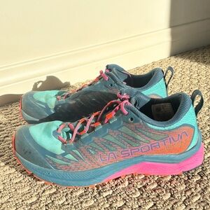 La Sportiva Jackal II Women’s Turquoise and Pink Trail Shoes